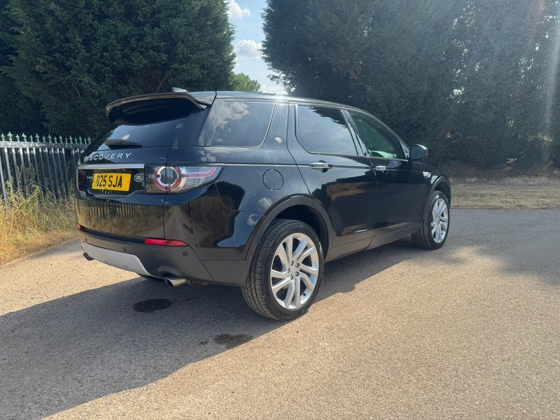 Land Rover Discovery Sport 2.0 Td4 Hse Luxury Black #4