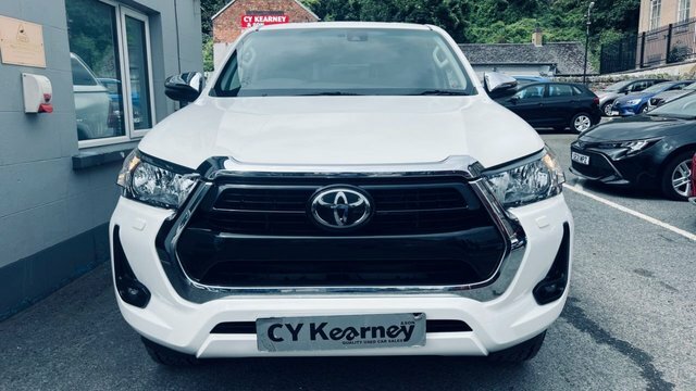 Toyota HILUX D-4d Icon Pickup Double White #5