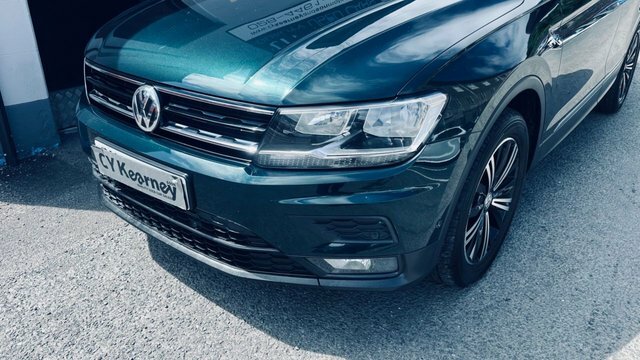 Volkswagen Tiguan Tdi Se Navigation Suv Green #5