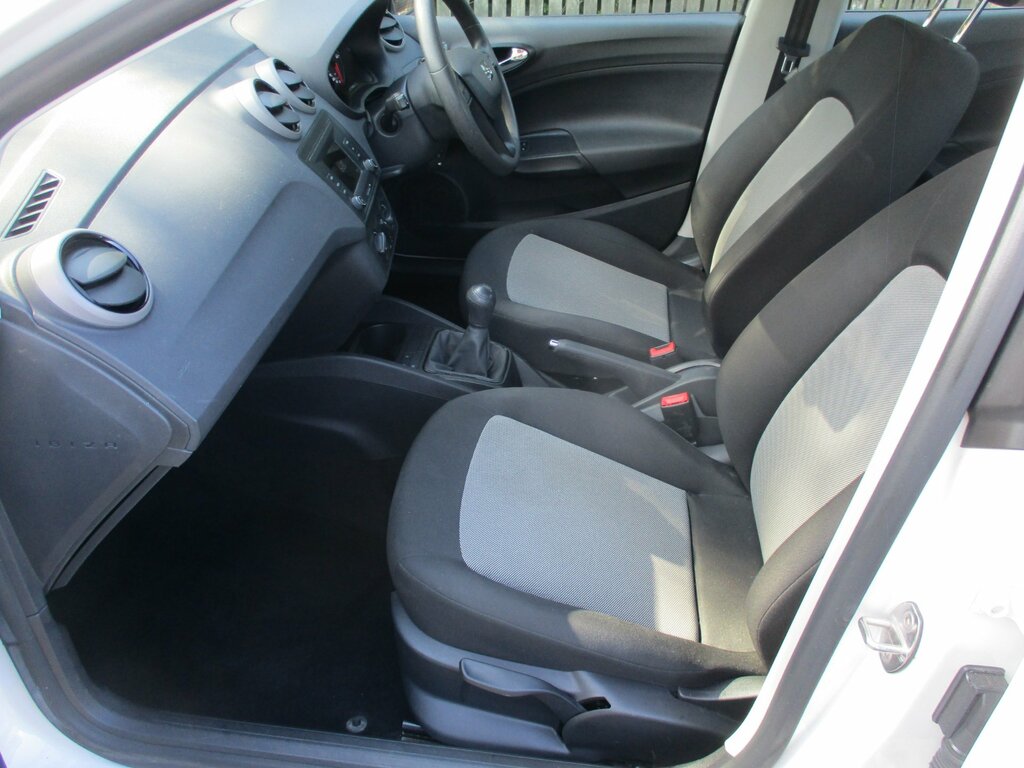 Seat Ibiza 1.2 Tsi 110 Fr Technology Red #14