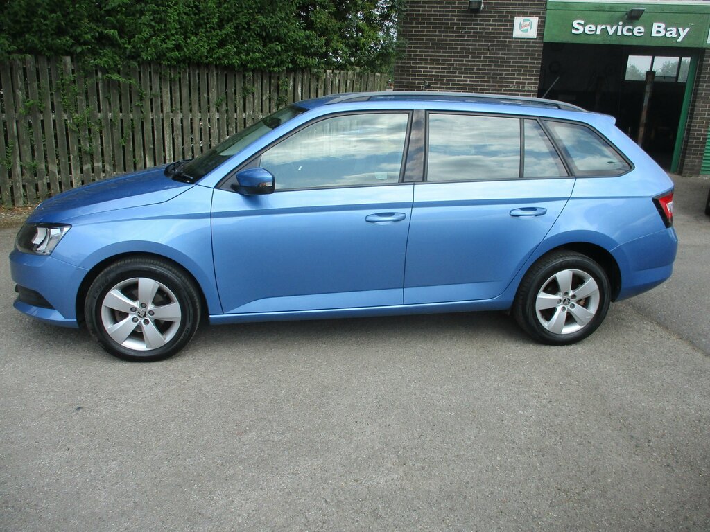 Skoda Fabia 1.2 Tsi Se Estate Euro 6 Ss Blue