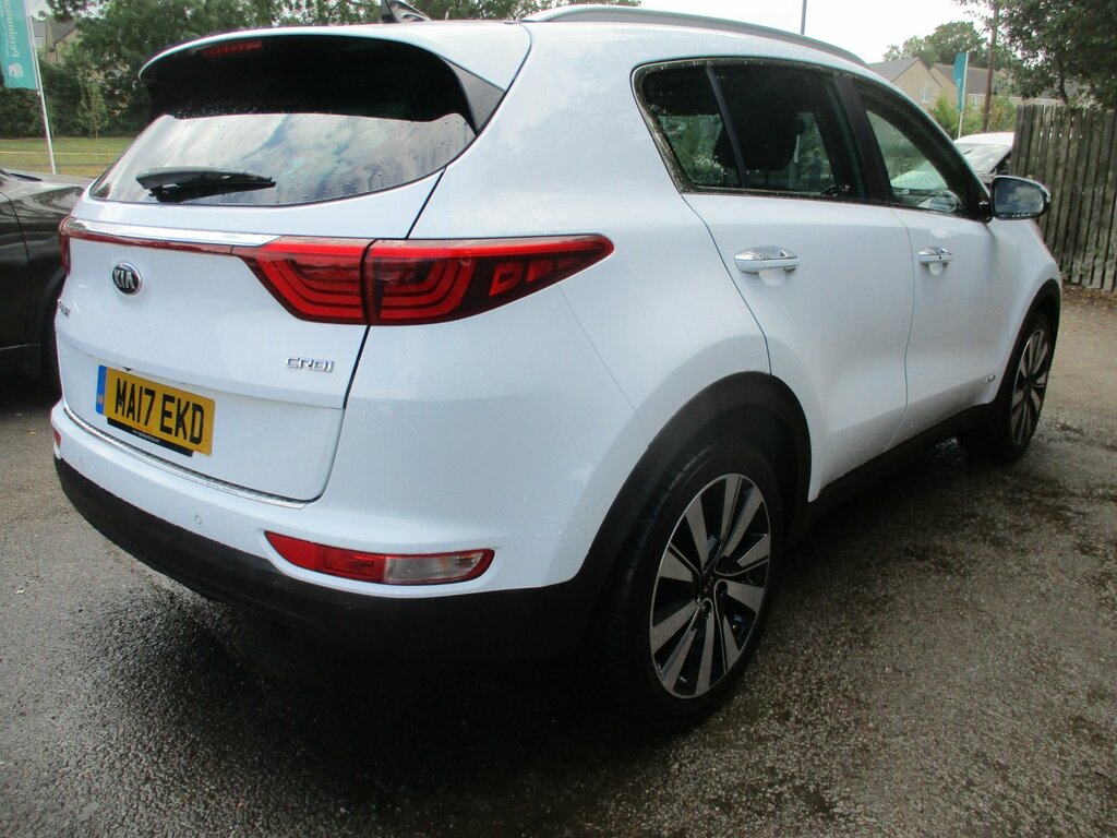 Kia Sportage 2.0 Crdi Kx-4 Suv Awd Euro 6 182 MA17EKD White #5