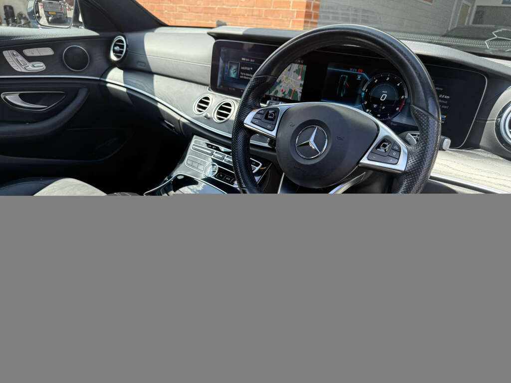 Mercedes-Benz E Class 2.0 E 220 D Amg Line Premium 4Matic 4Wd White