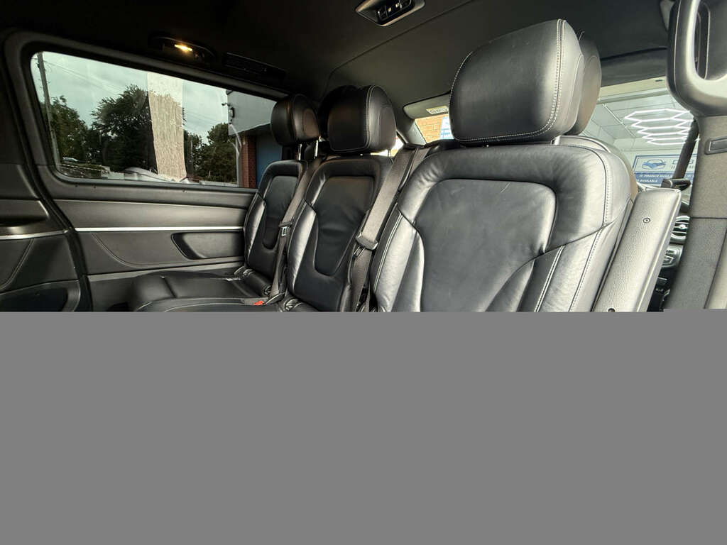 Mercedes-Benz V Class Mpv Blue #11