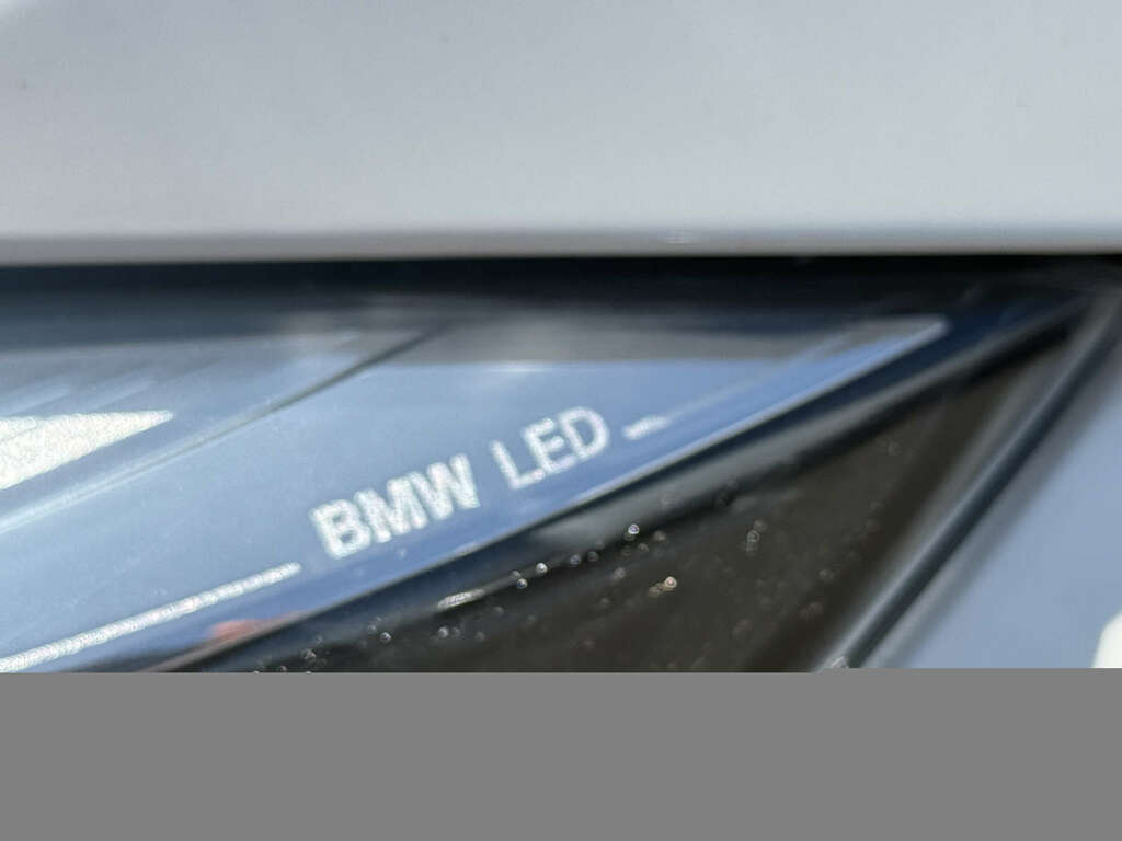 BMW M4 3.0 M4 Competition Edition Package White #3