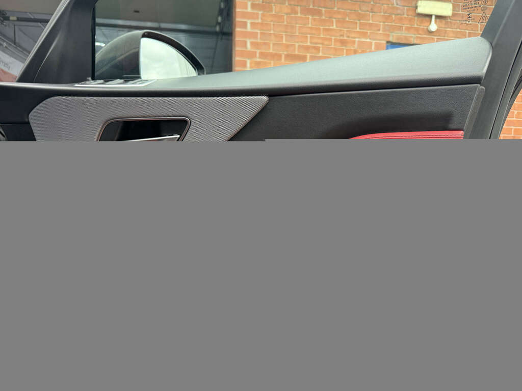 Jaguar F-Pace 3.0 F-pace V6 S Awd D 4Wd Grey #5