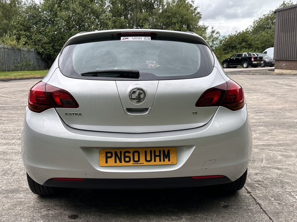 Vauxhall Astra 1.6 Sri PN60UHM Silver #6