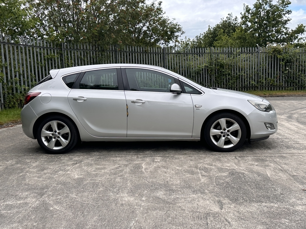Vauxhall Astra 1.6 Sri PN60UHM Silver #4