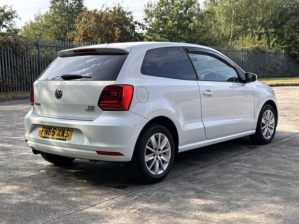 Volkswagen Polo 1.2 Se Tsi White #5