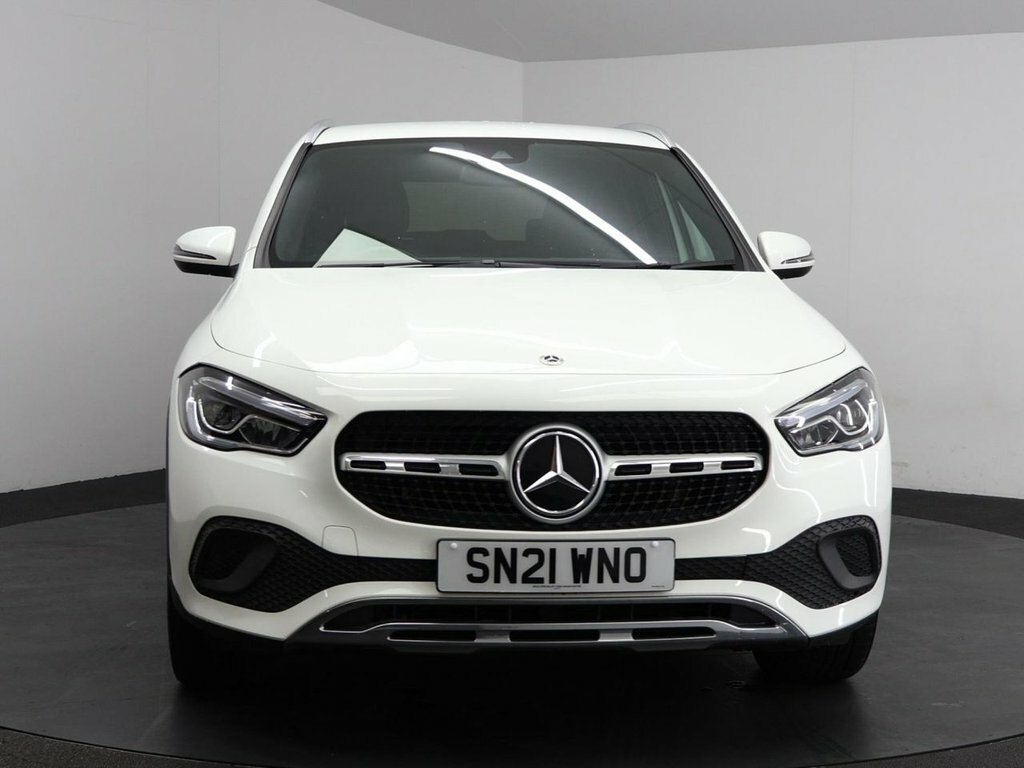 Mercedes-Benz GLA Class 1.3L Sport SN21WNO White #4