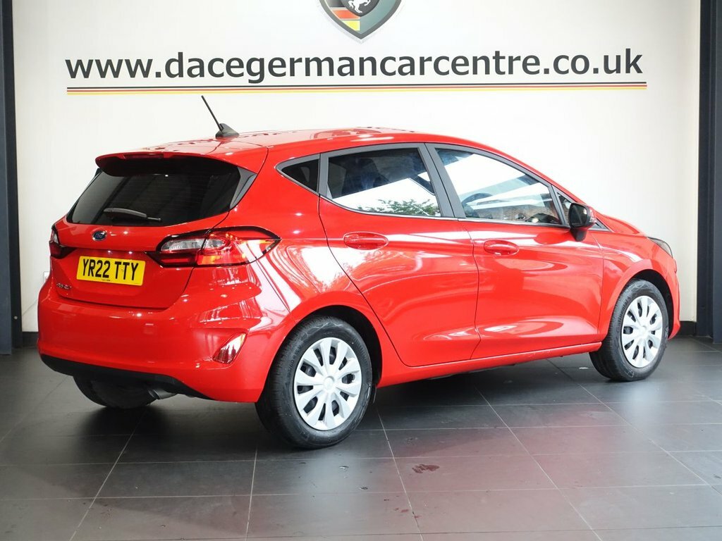 Ford Fiesta 1.1L Trend Red #4