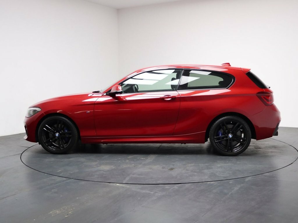 BMW 1 Series 1.5L M Sport Shadow Edition WL19UHF Red #6