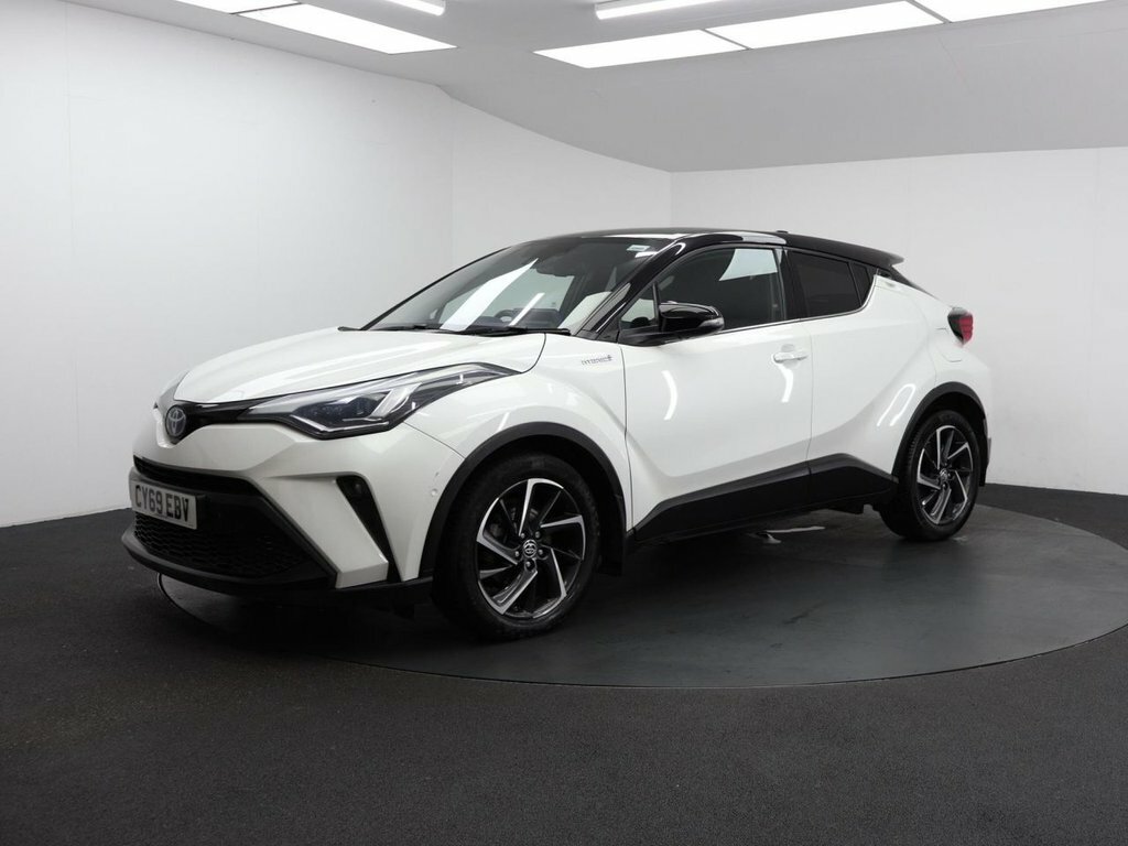 Toyota C-Hr 2L Dynamic White #5