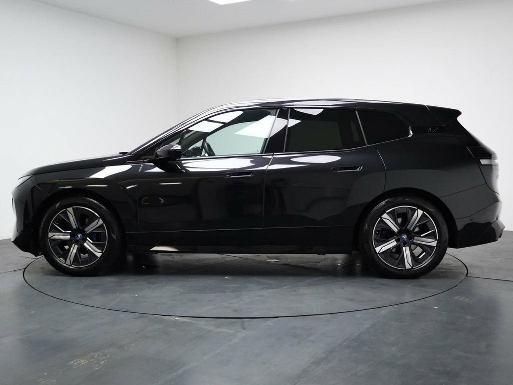 BMW iX Suv RE72UDG Black #6