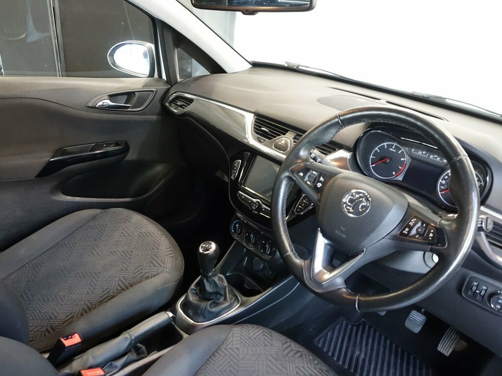 Vauxhall Corsa 1.4L Energy White
