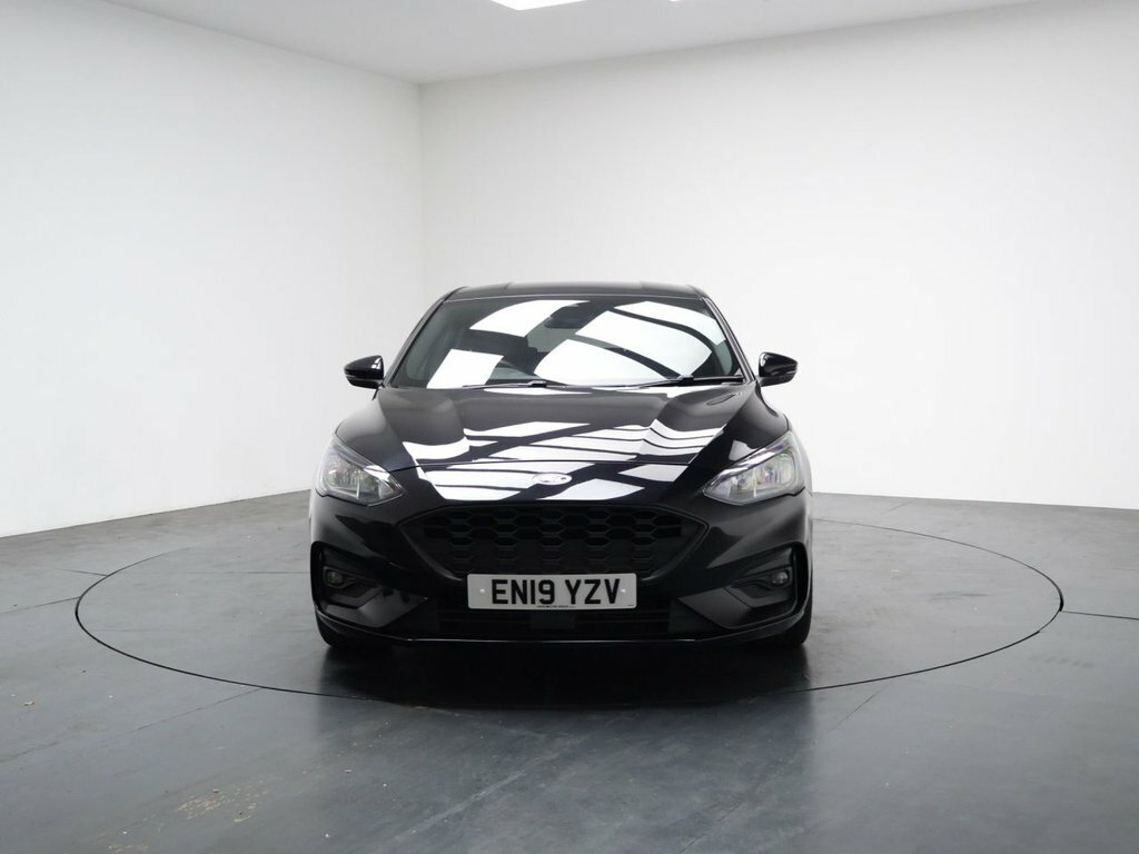 Ford Focus 1L St-line EN19YZV Black #4