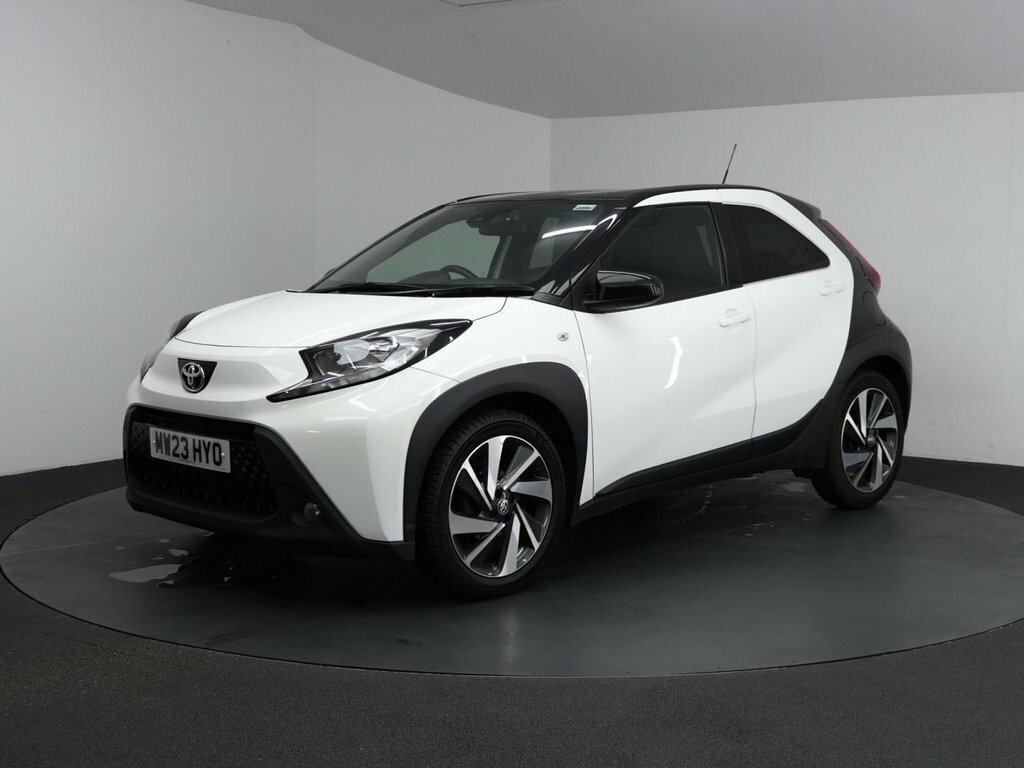 Toyota Aygo X 1L Edge MW23HYO White #6