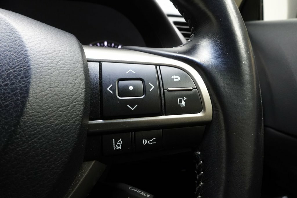Lexus GS 2.5 300H F Sport Cvt Euro 6 Ss White #24