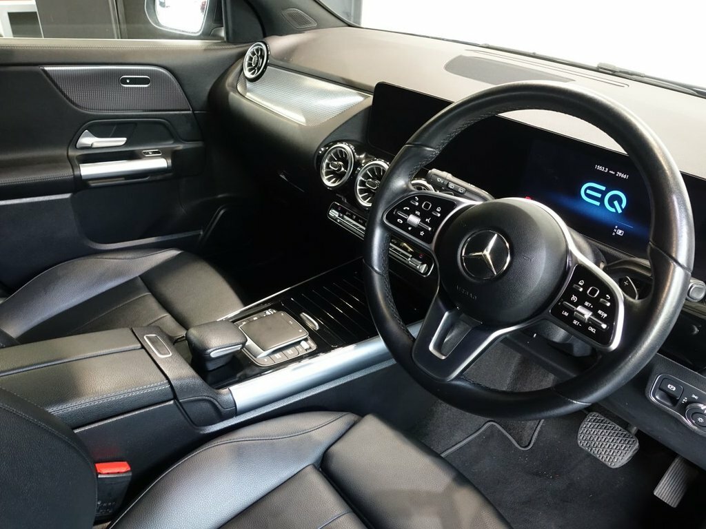 Mercedes-Benz EQA Suv Black
