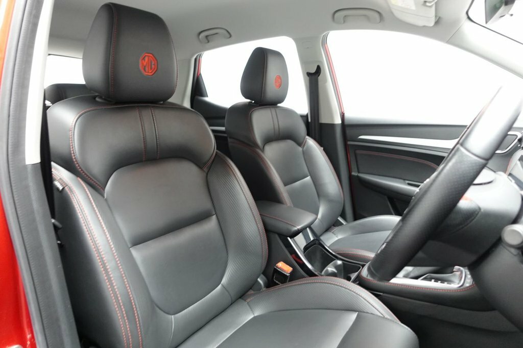MG ZS 1L Exclusive LS72ENL Red #3
