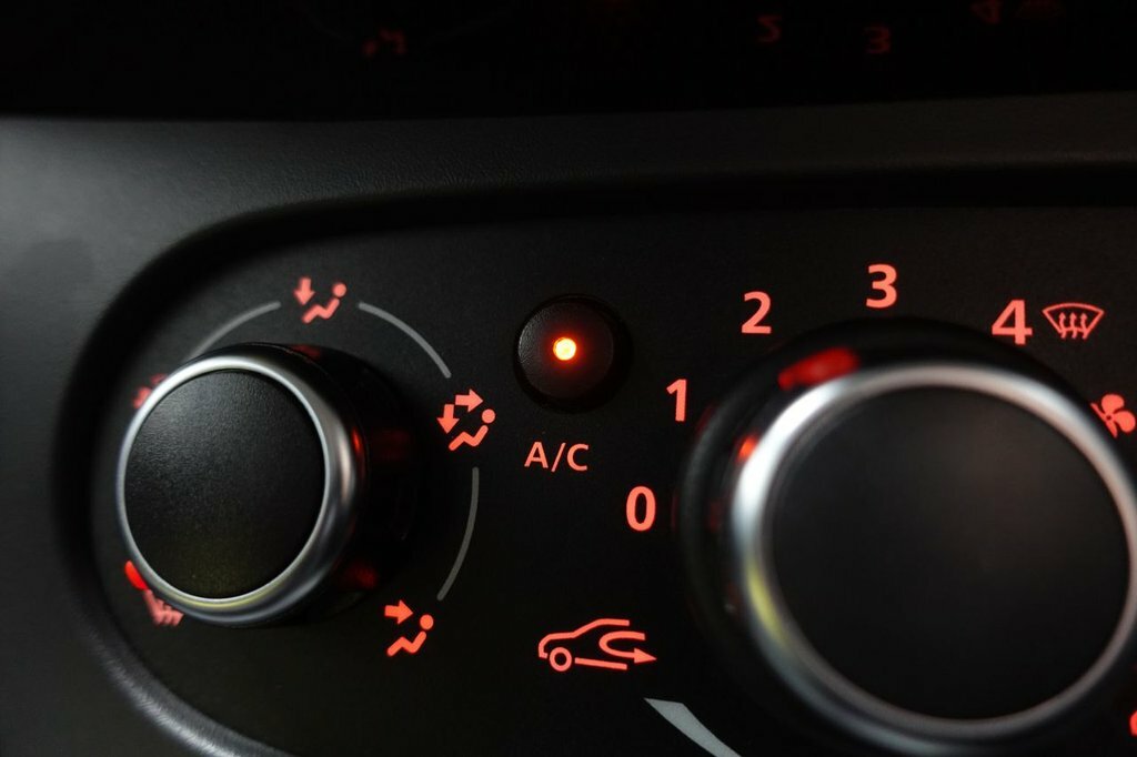 Dacia Sandero 1.0 Sce Ambiance Euro 6 Black #25