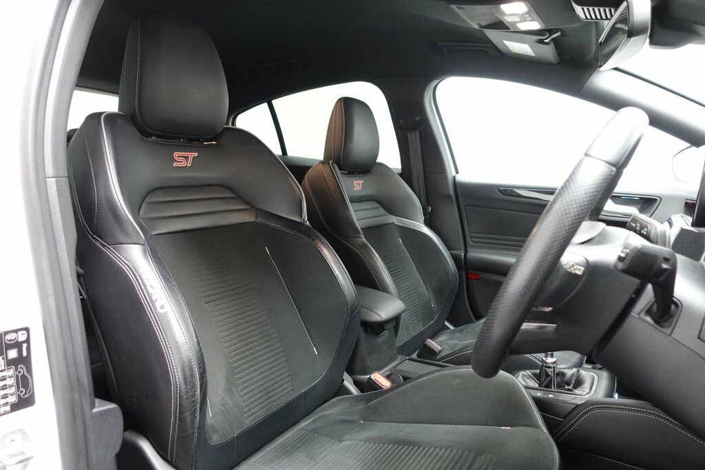 Ford Focus 2L St SD21MUU White #3