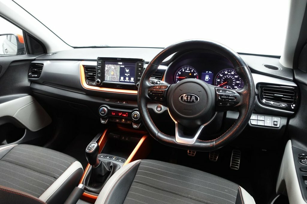 Kia Stonic 1.0T Gdi 2 2017 White #11