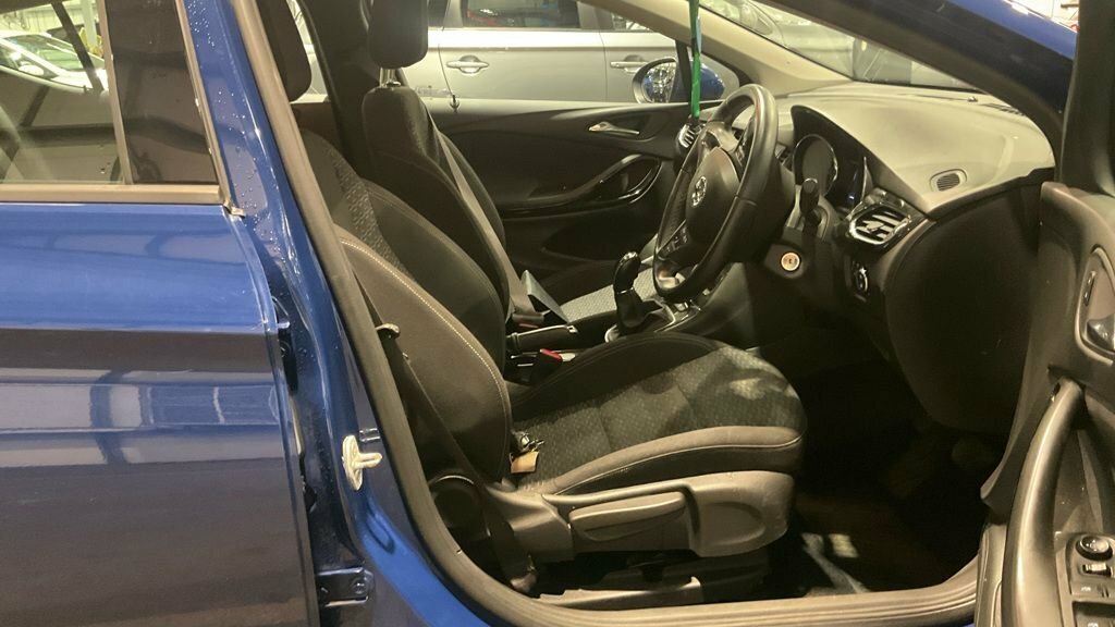 Vauxhall Astra 1.4L Sri Blue #3