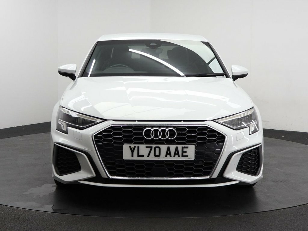 Audi A3 1L S Line YL70AAE White #4