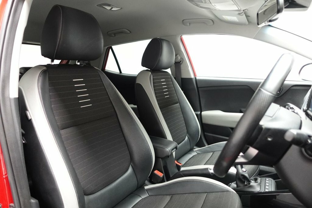 Kia Stonic 1L First Edition SJ68NDO Red #3