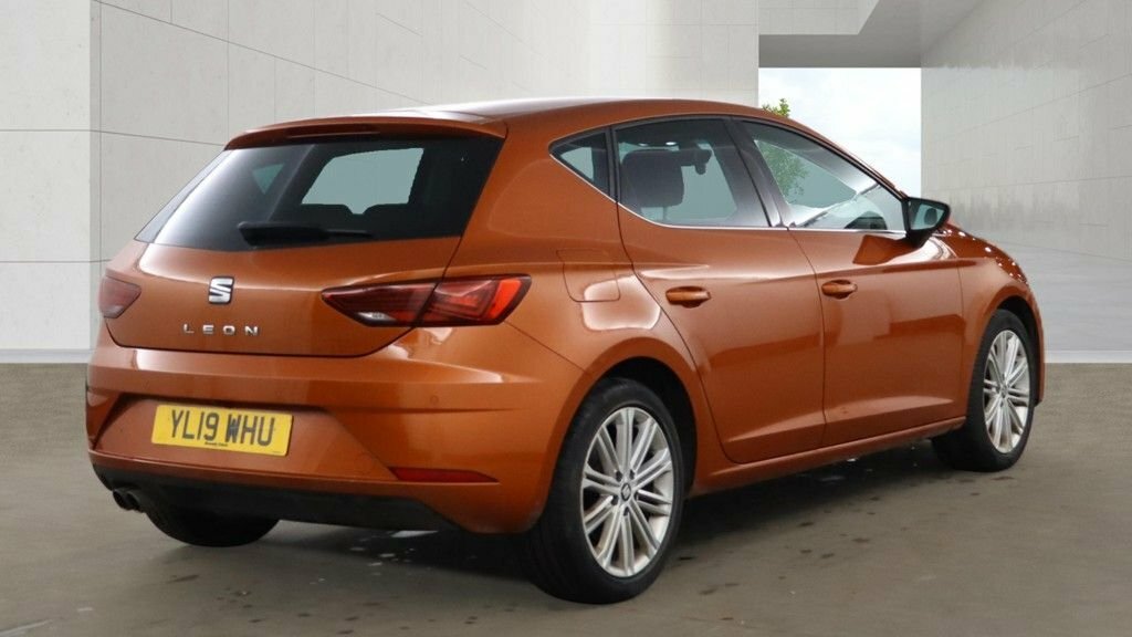 Seat Leon 1.5L Xcellence Orange #4