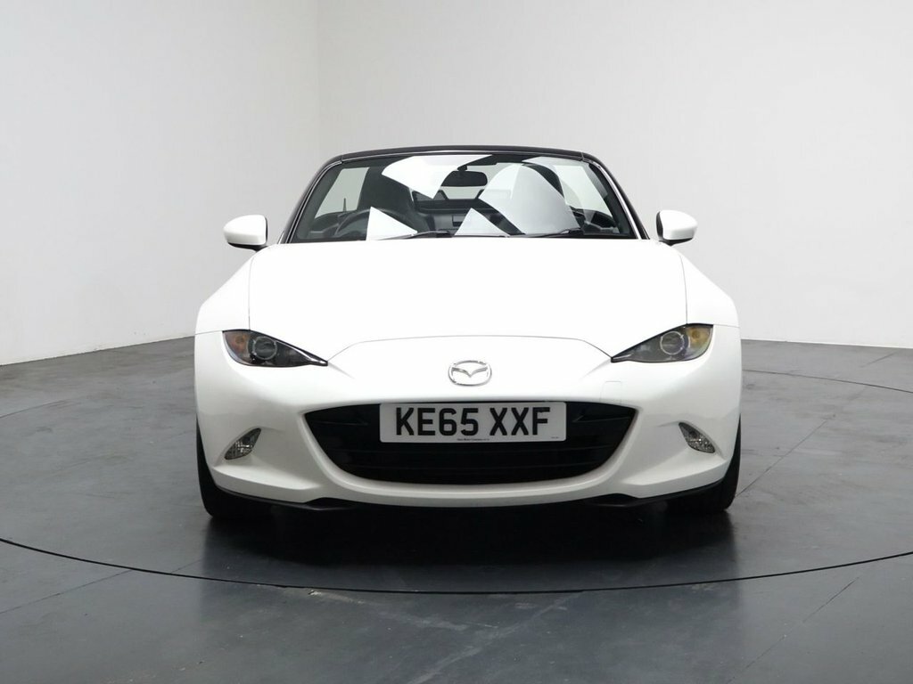 Mazda MX-5 1.5L Se White #4