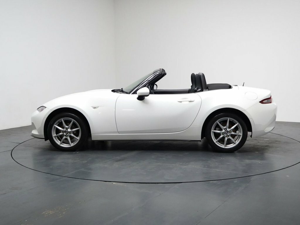 Mazda MX-5 1.5L Se White #6