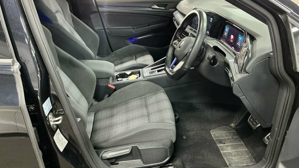 Volkswagen e-Golf 1.4L Gte Black #2