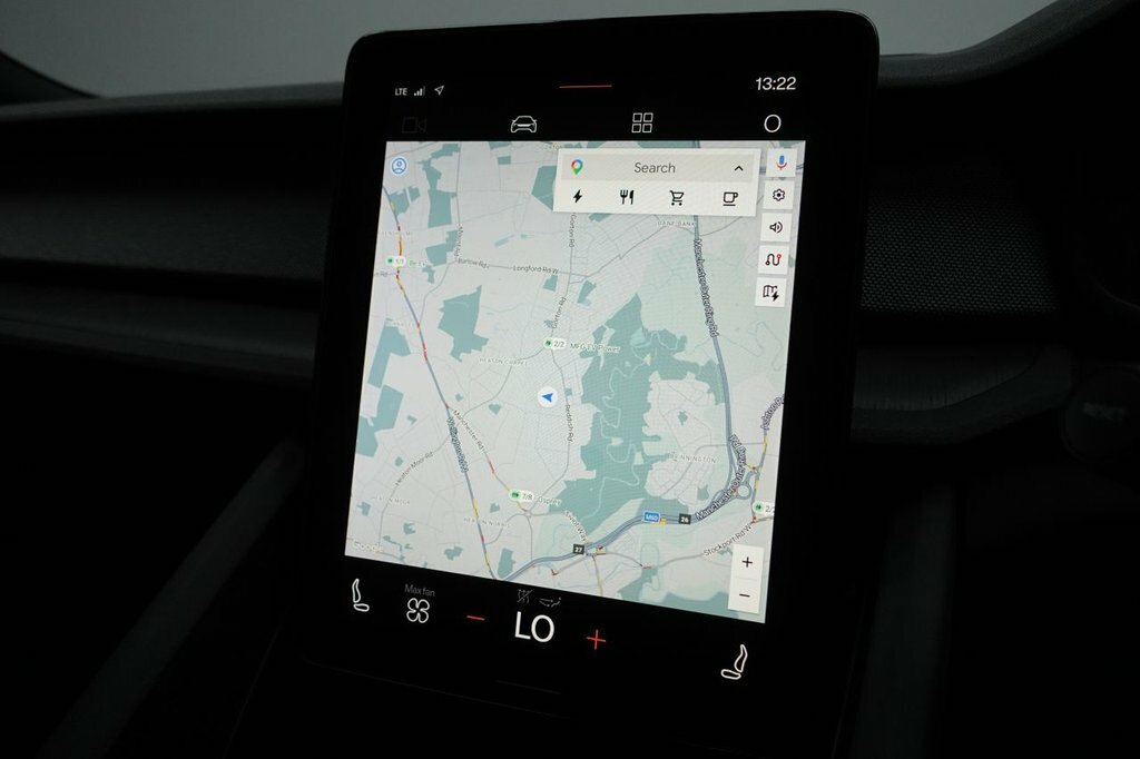 Polestar 2 Hatchback OE71GLJ Black #2