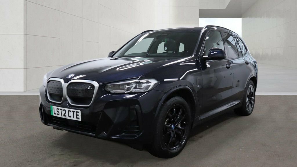 BMW iX3 Suv Black #4