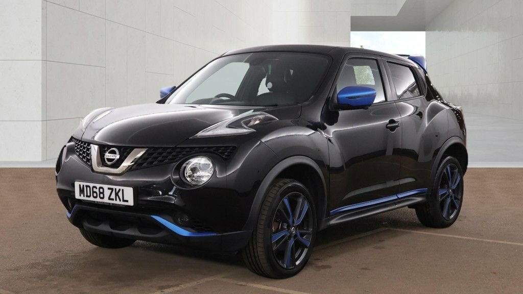 Nissan Juke 1.6L Tekna Black #2
