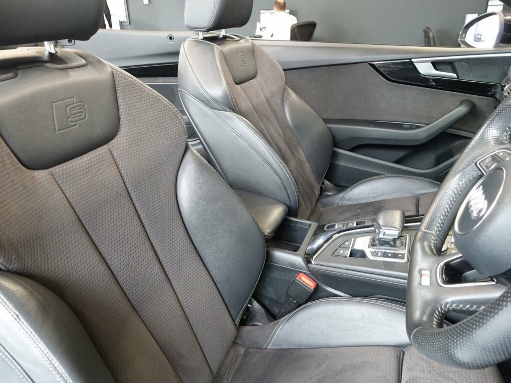 Audi A5 2L S Line Black #5