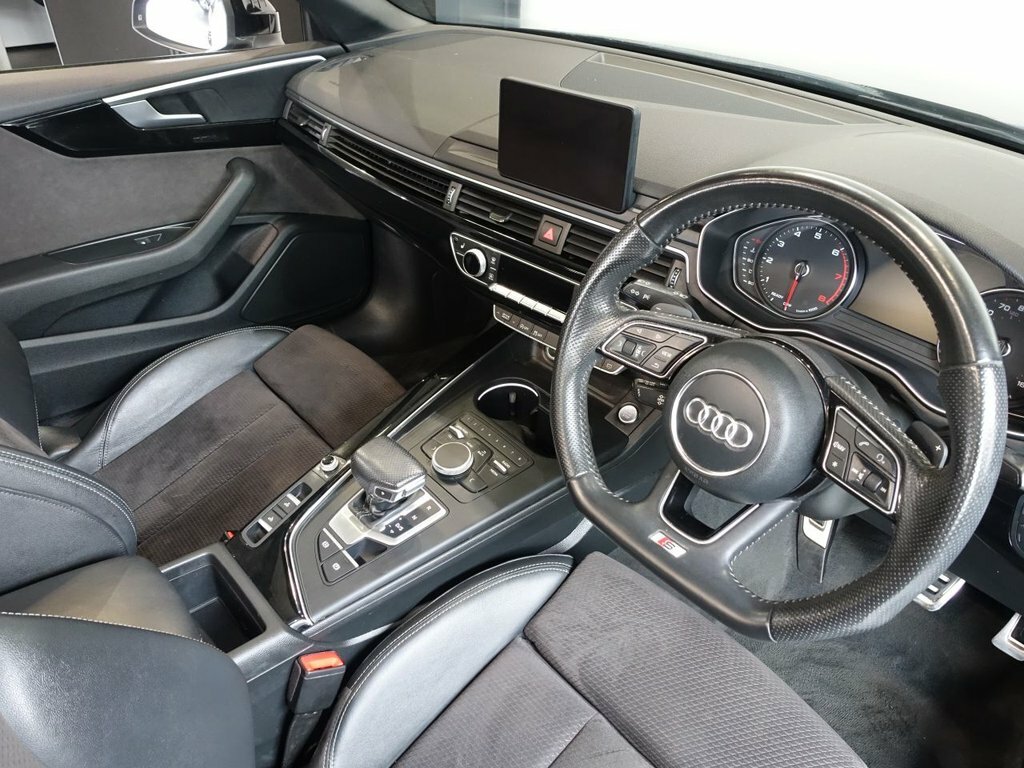 Audi A5 2L S Line Black