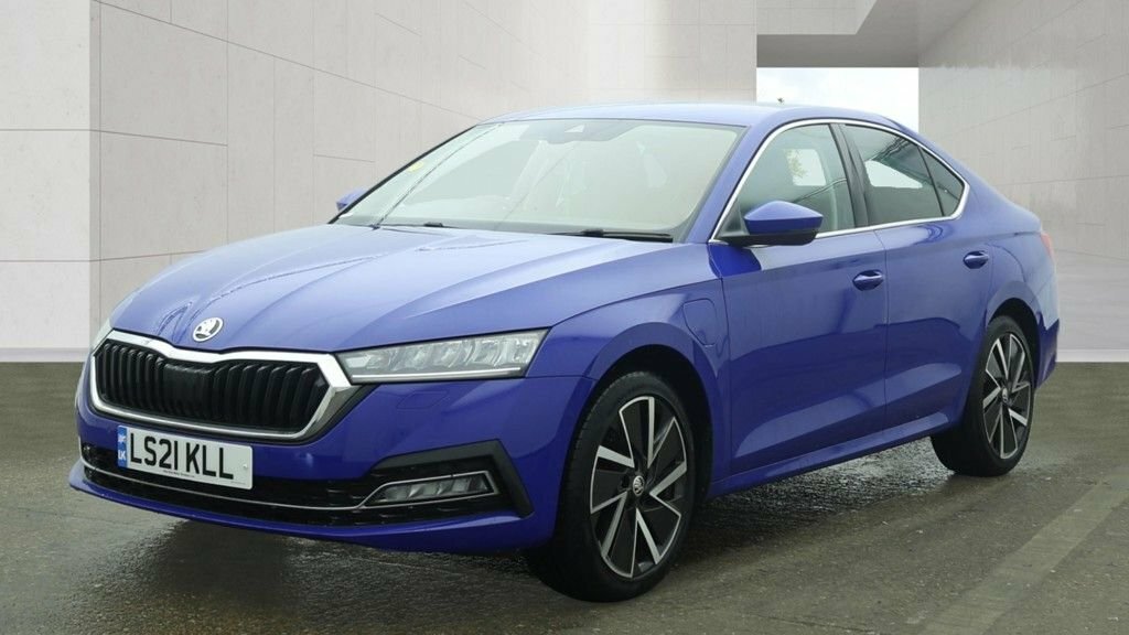 Skoda Octavia 1.4L Se L Blue #2