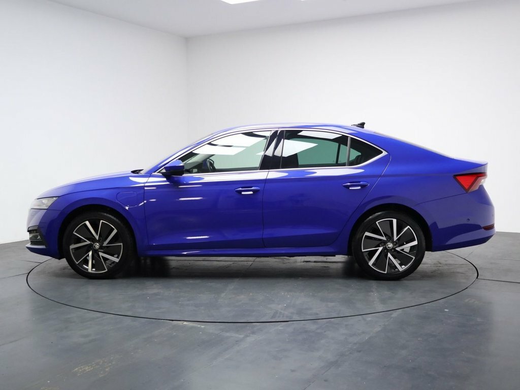 Skoda Octavia 1.4L Se L Blue #6