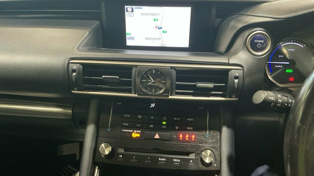 Lexus IS 2.5L Advance Red #2