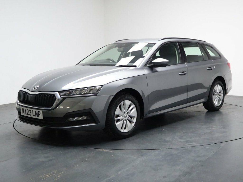 Skoda Octavia 2L Se Technology Grey #4