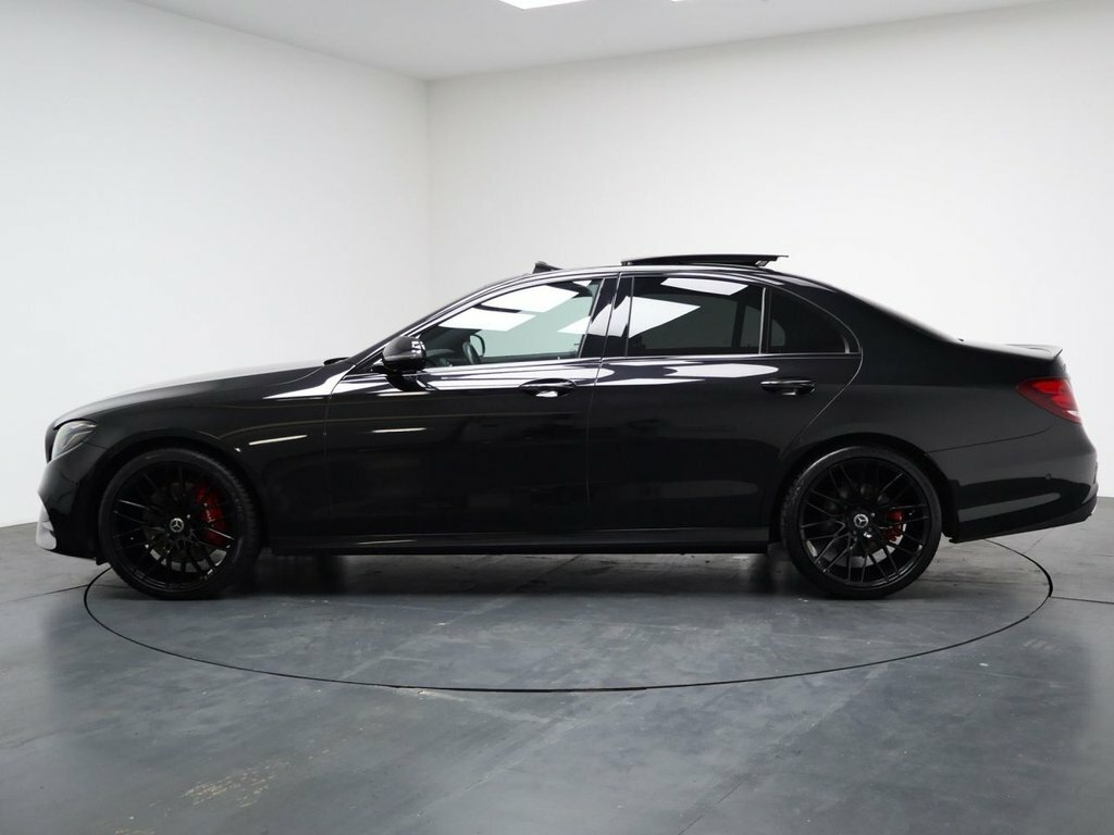 Mercedes-Benz E Class 2.9L Amg Line Black #6