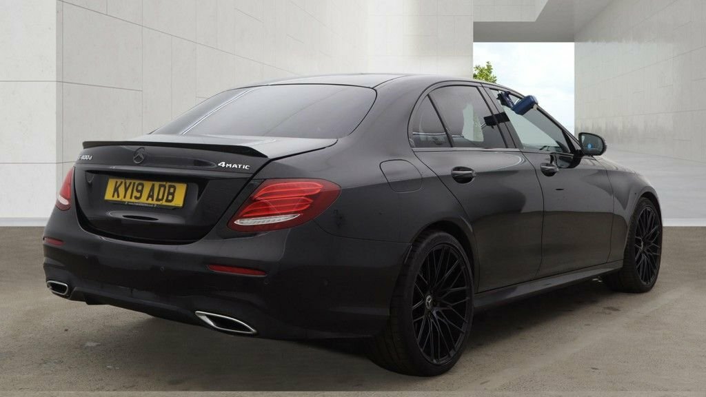 Mercedes-Benz E Class 2.9L Amg Line Black #5