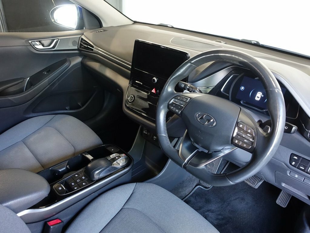 Hyundai Ioniq Hatchback Blue