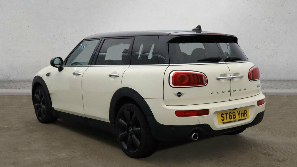 Mini Clubman 1.5L Cooper Exclusive White #3