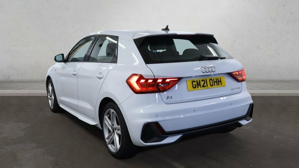 Audi A1 1L S Line GM21OHH White #3