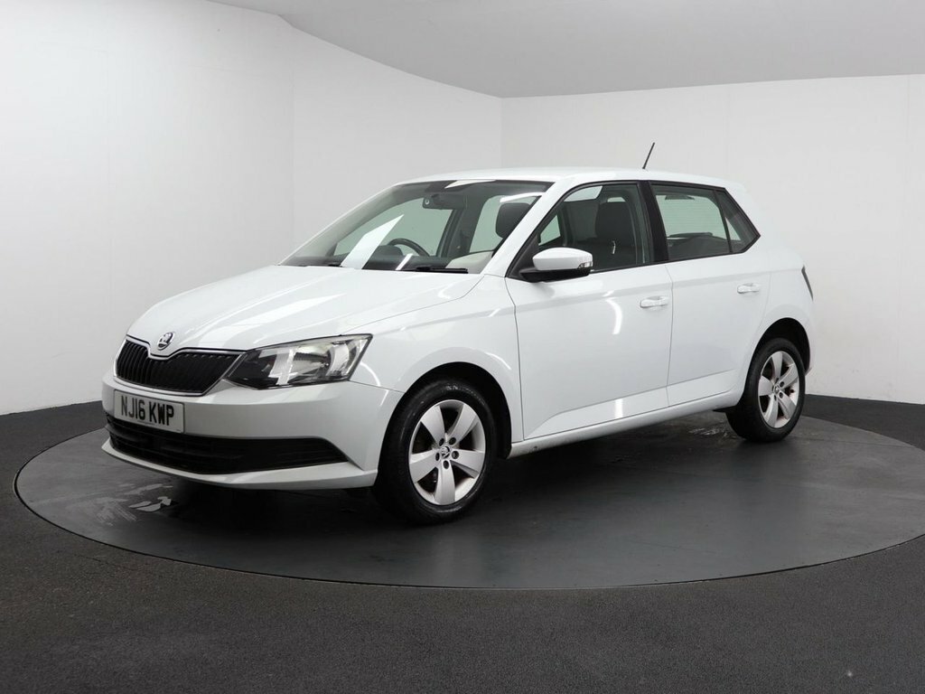 Skoda Fabia 1.4L Se White #5