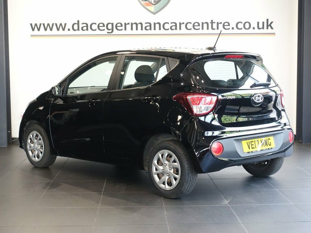 Hyundai I10 1L Se Black #6